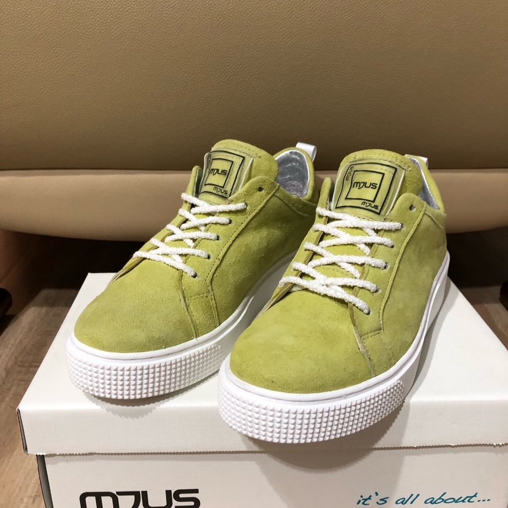 New MJUS Suede Sneakers EU 38